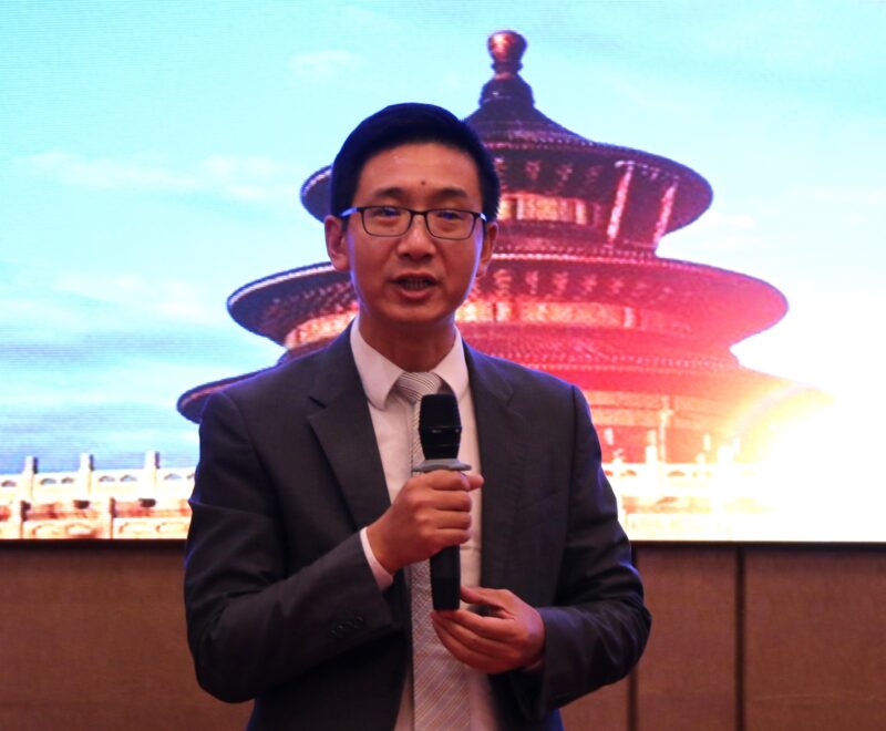 中国驻洛杉矶总领馆侨务领事路君燮